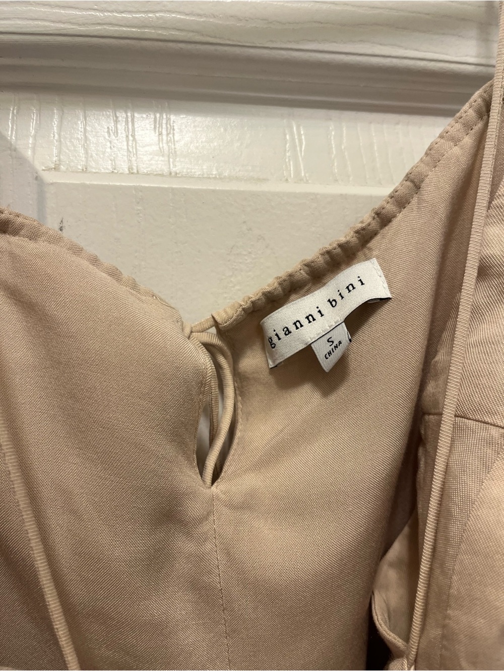 Gianni Bini Mini Dress - Light Beige size Small - Picture 8 of 12